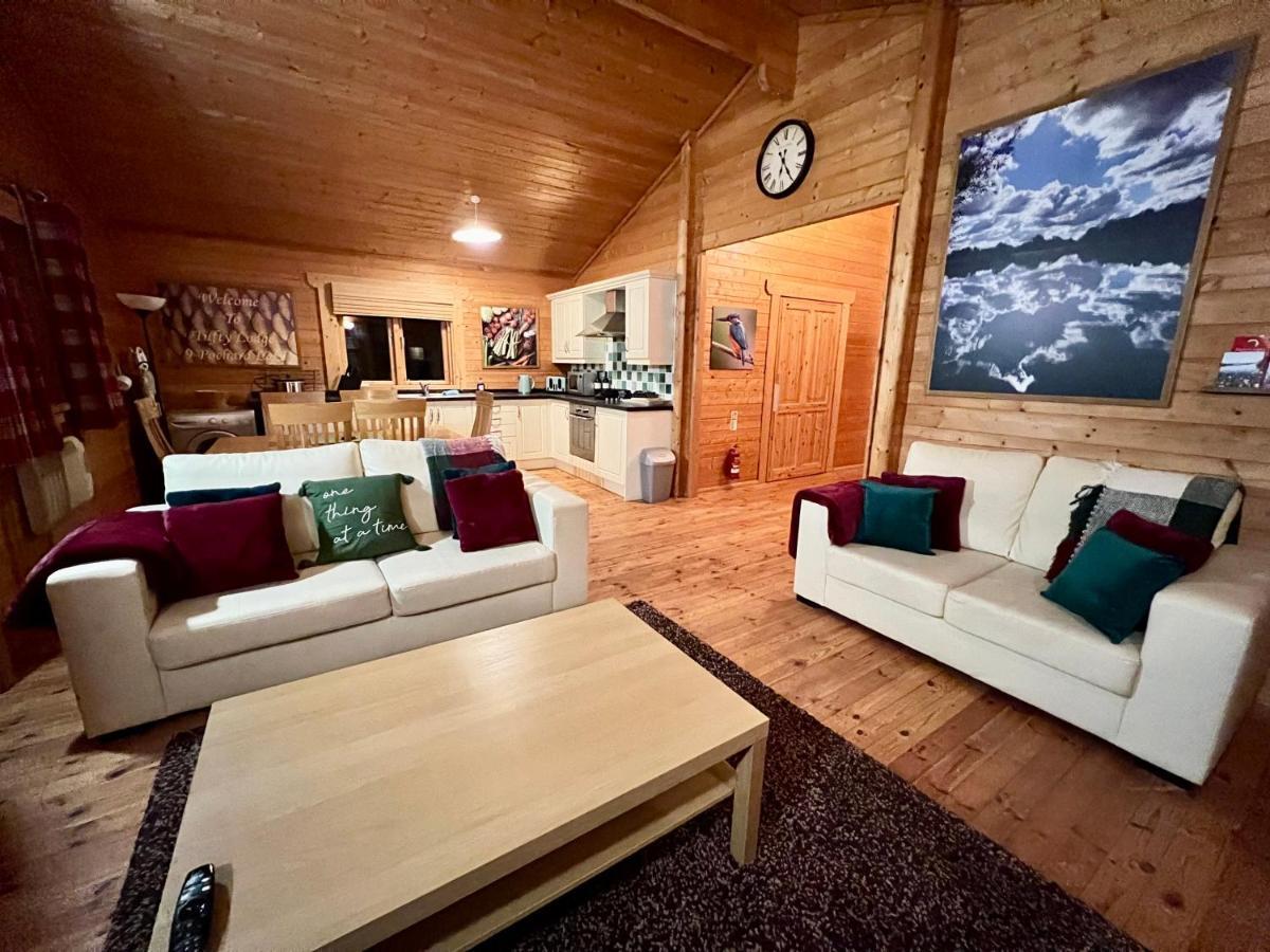Tufty Lodge, Lake Pochard Lodge 9 South Cerney Exteriör bild